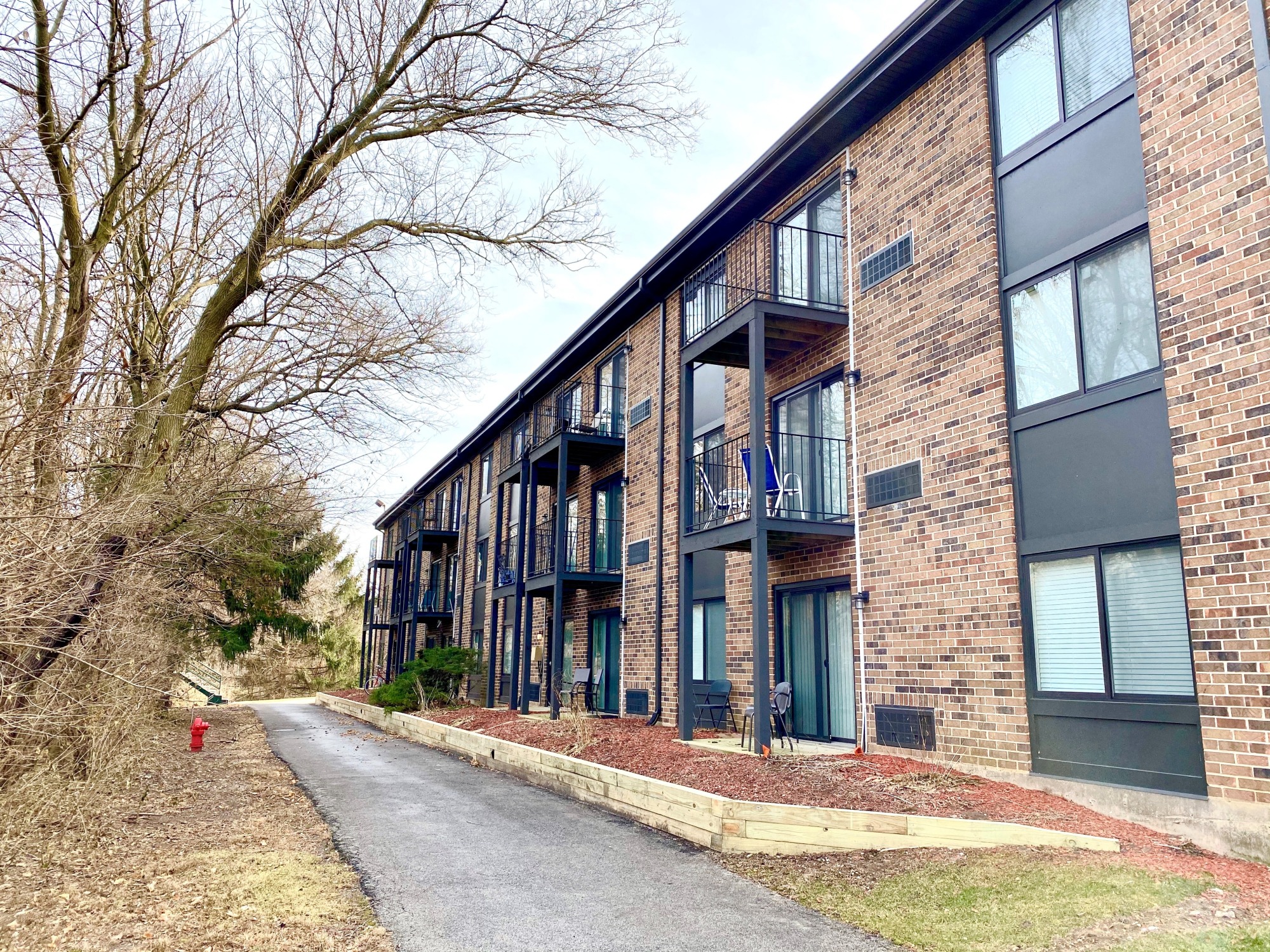 Lisle Station Apartments, 4758 St Joseph Creek Rd, Lisle, IL RentCafe